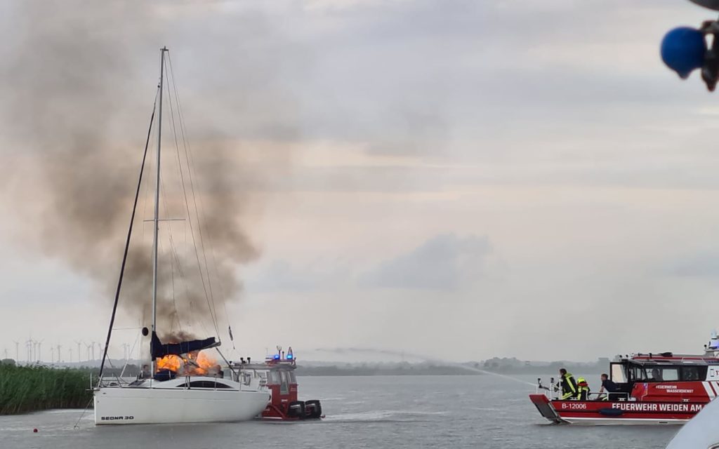 Pożar polskiego jachtu